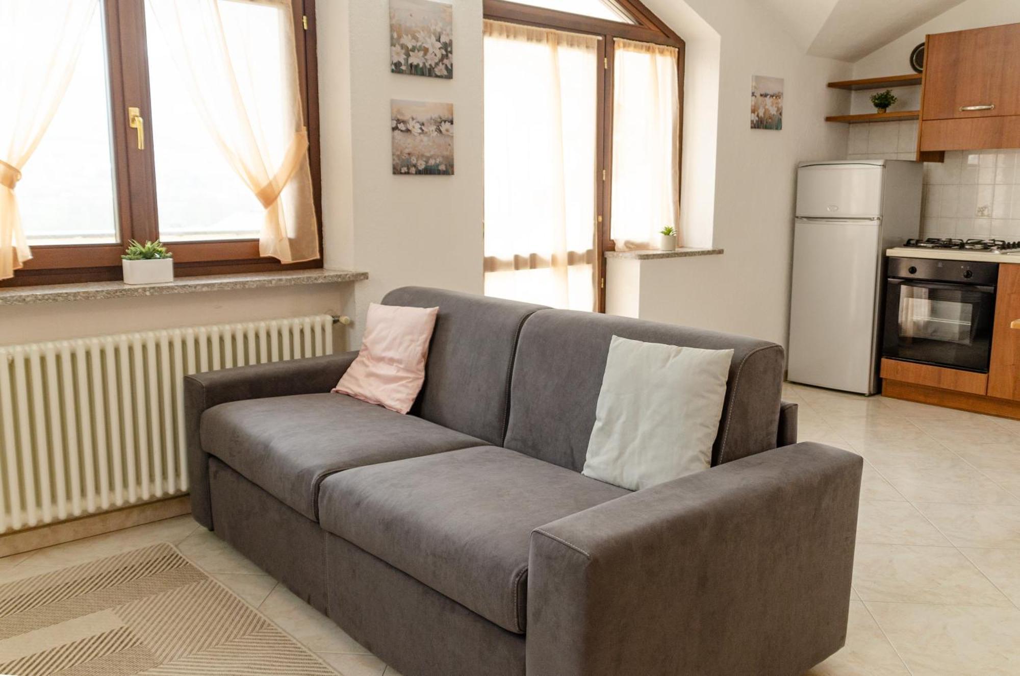 Sarre Skyline Apartment - Relax In Valle D'Αόστα Εξωτερικό φωτογραφία