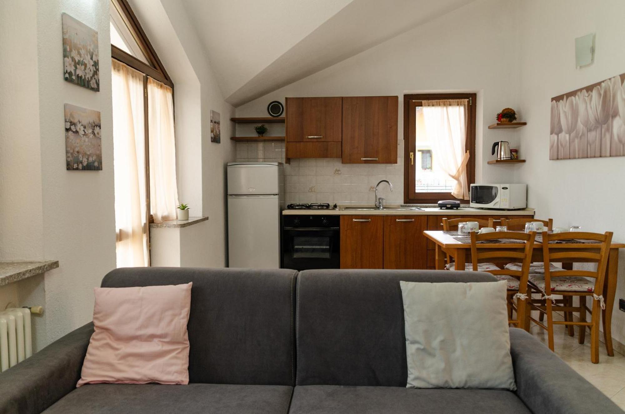 Sarre Skyline Apartment - Relax In Valle D'Αόστα Εξωτερικό φωτογραφία